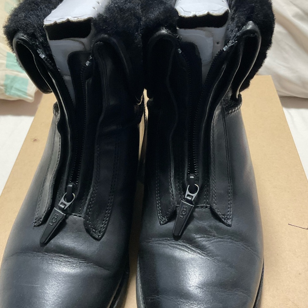 UGG Women’s Caleigh Boots